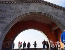 Geghard, Garni and Arch of Ararat: beautiful sights of Armenia Temple of the Sun Armenia Garni