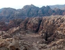 Qoyadagi Petra Jordan qadimiy ibodatxonasiga qo'llanma